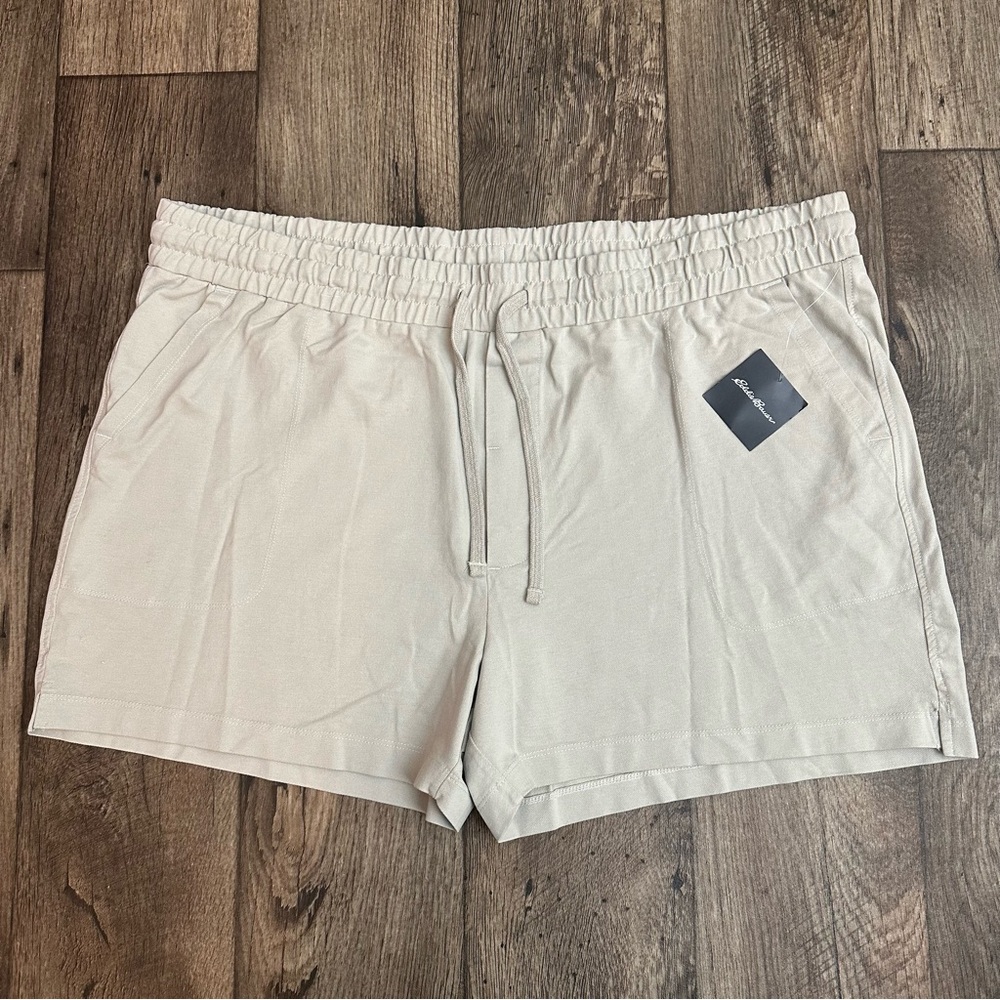 Eddie Bauer Versatrex Shorts Women’s Size XXL Beige Khaki